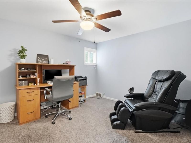 505 S Broadmoor Boulevard, Springfield, OH 45504 Photo 43