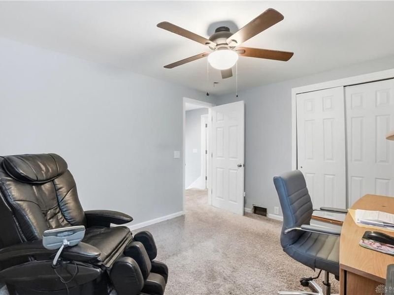 505 S Broadmoor Boulevard, Springfield, OH 45504 Photo 44