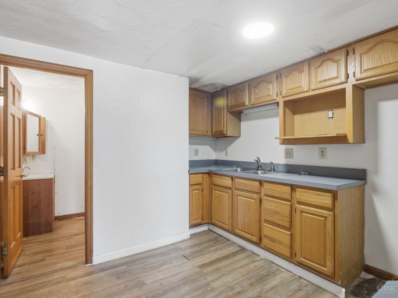 136 N Broad Street, Fairborn, OH 45324 Photo 10