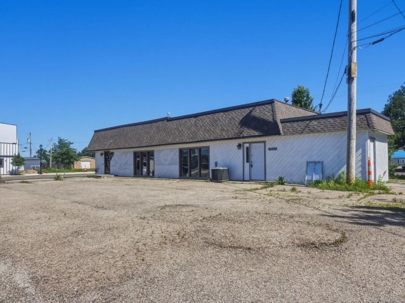 136 N Broad Street, Fairborn, OH 45324 Photo 2