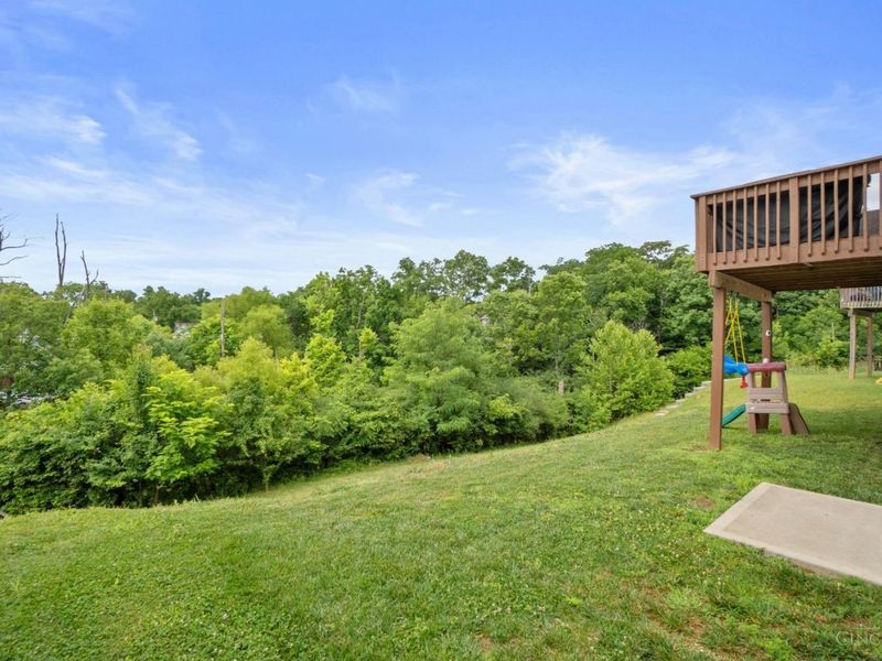 3359 Forestview Drive, Green Township, OH 45211 Photo 27
