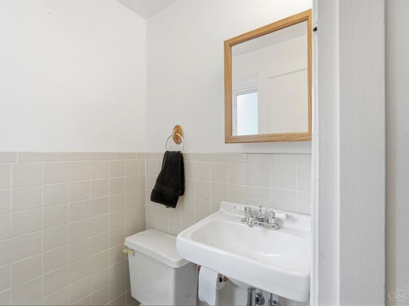 4024 Paddock Road, Cincinnati, OH 45229 Photo 18