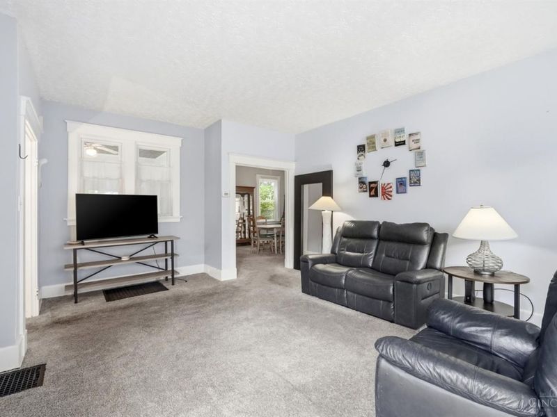 4024 Paddock Road, Cincinnati, OH 45229 Photo 5