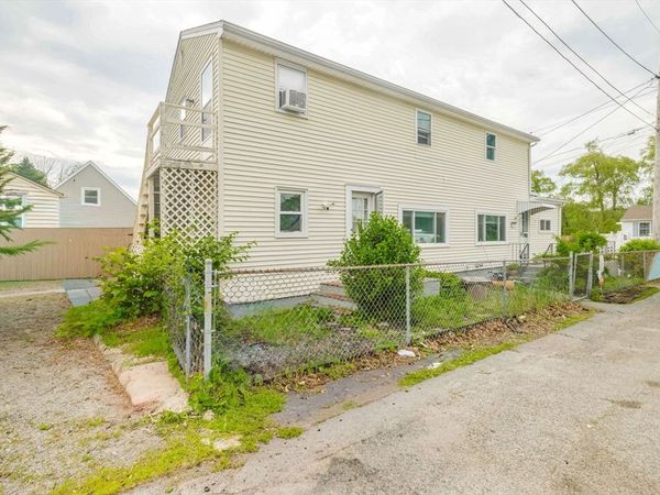 2078 Palmer St, Dighton, MA 02715