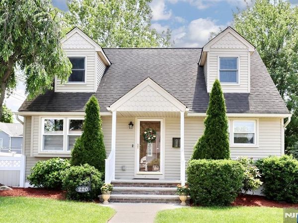 220 New Jersey Avenue, BERGENFIELD, NJ 07621