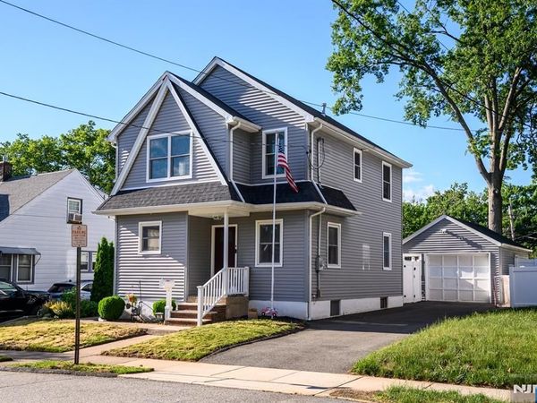 29 Reid Place, HAWTHORNE, NJ 07506