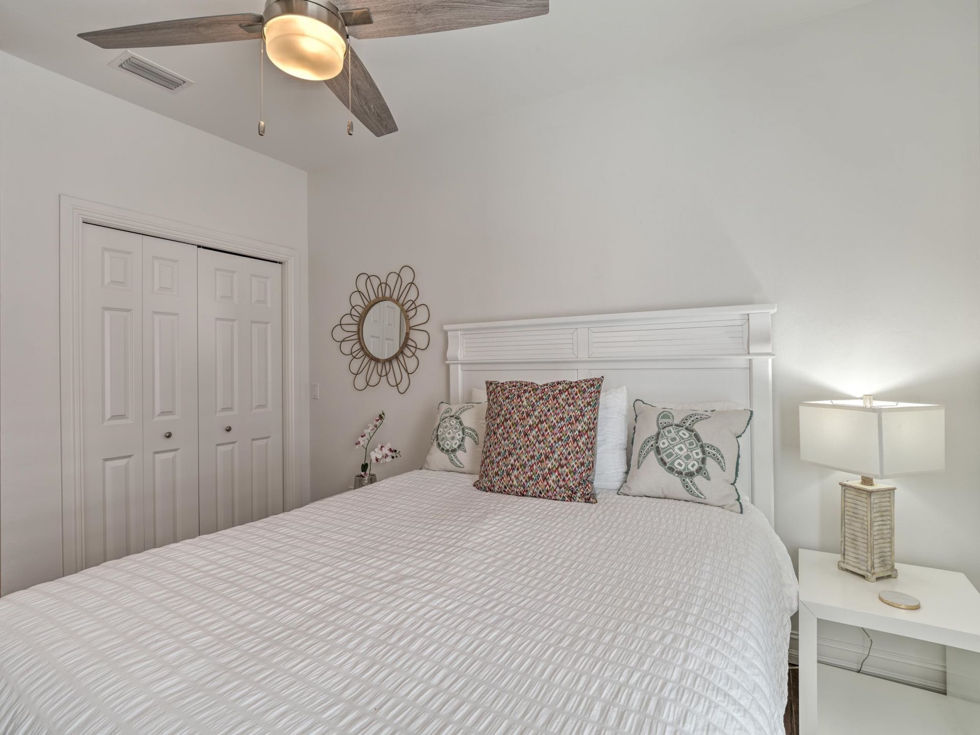 276 Delmar Ave, Fort Myers Beach, FL 33931 Photo