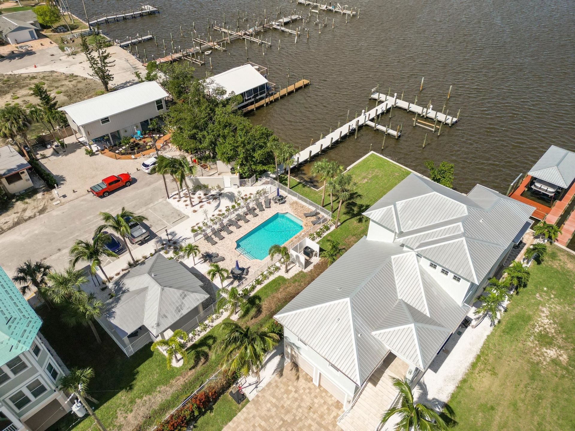 276 Delmar Ave, Fort Myers Beach, FL 33931 Photo