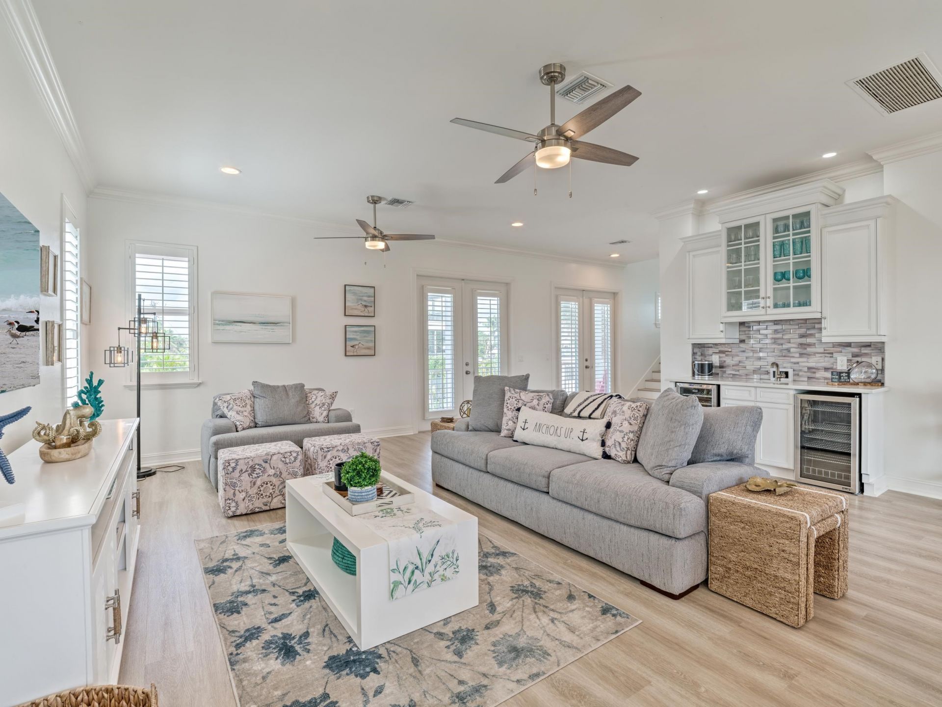 276 Delmar Ave, Fort Myers Beach, FL 33931 Photo