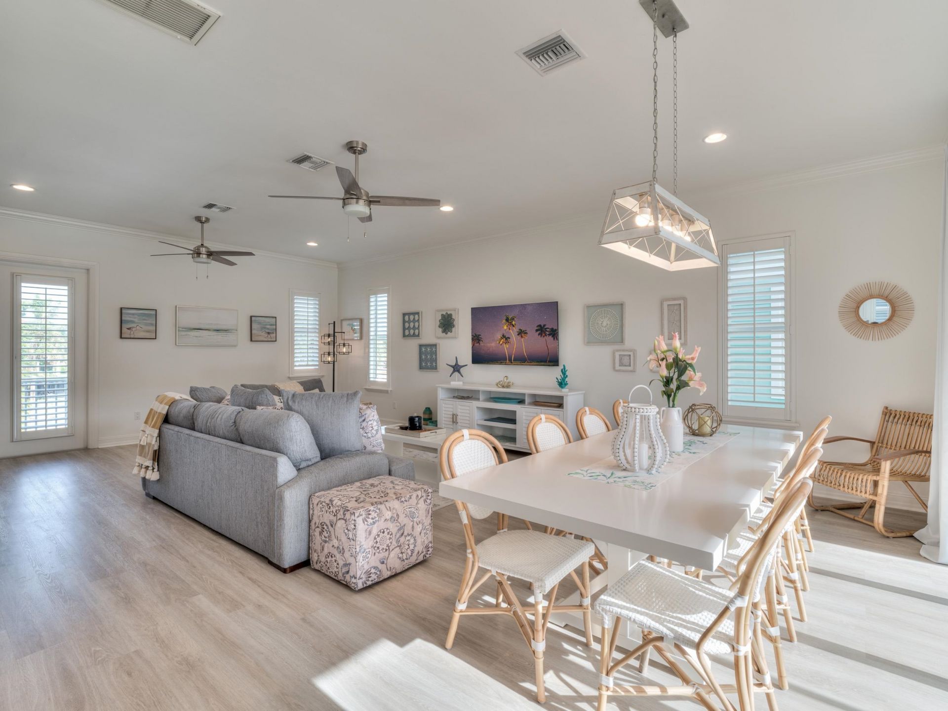 282 Delmar Ave, Fort Myers Beach, FL 33931 Photo