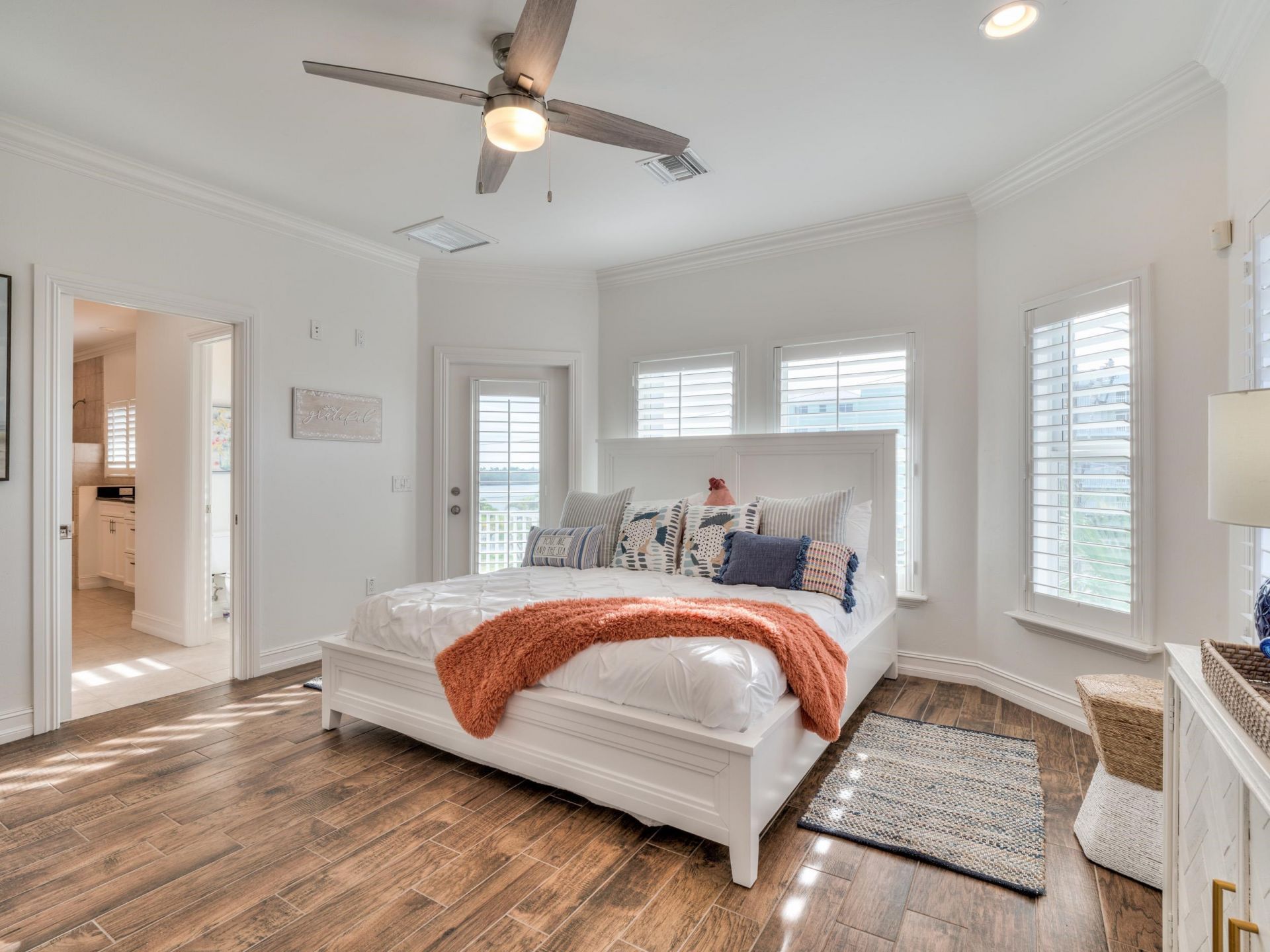 282 Delmar Ave, Fort Myers Beach, FL 33931 Photo