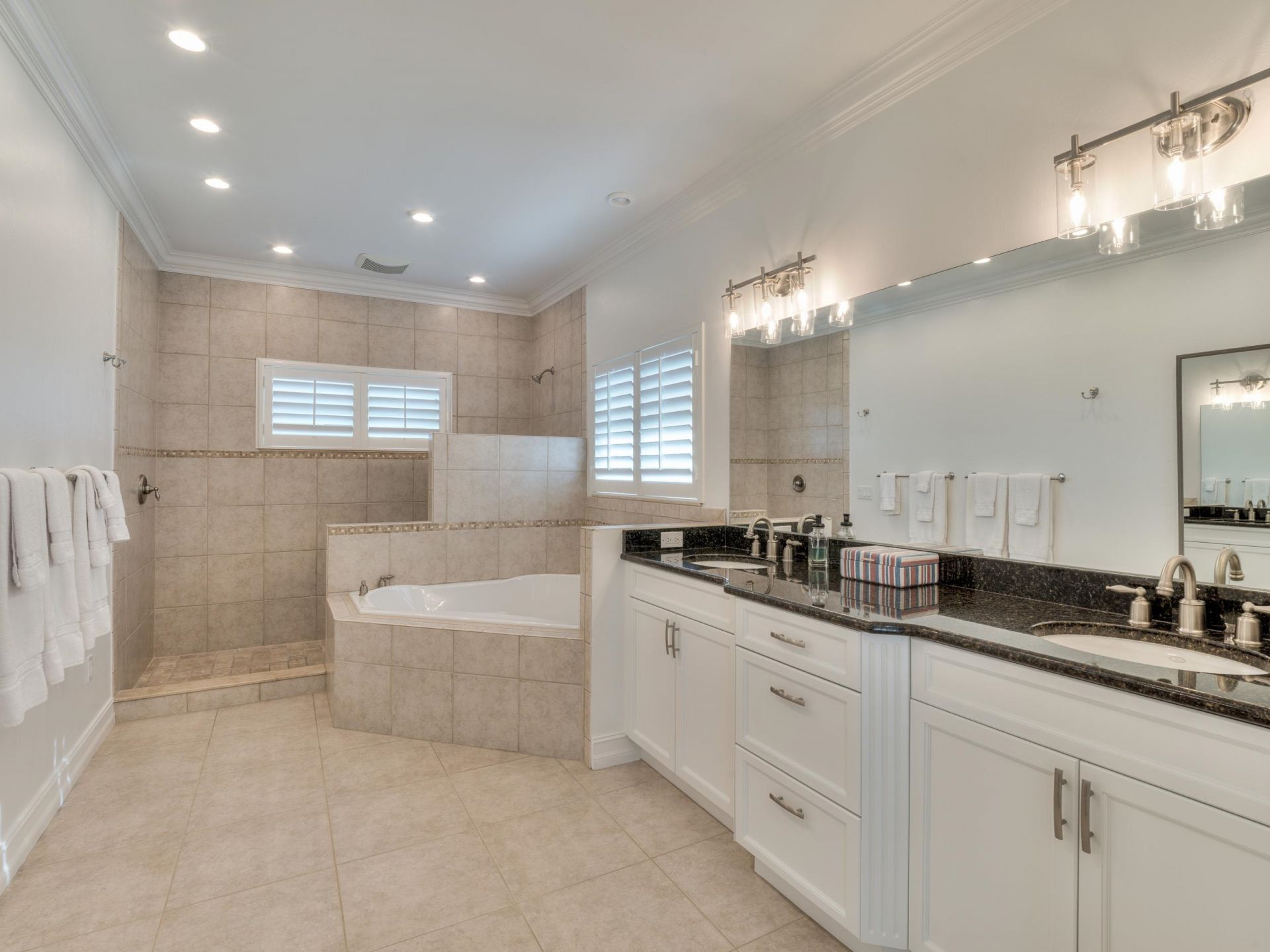 282 Delmar Ave, Fort Myers Beach, FL 33931 Photo