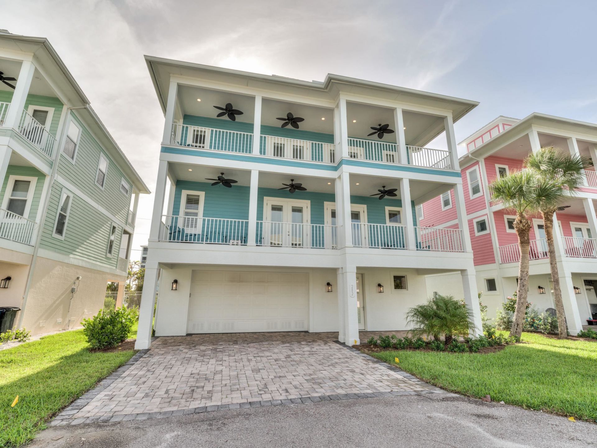 282 Delmar Ave, Fort Myers Beach, FL 33931 Photo