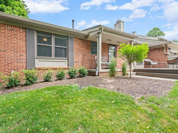 7256 Green Farm Road, West Bloomfield, MI 48322