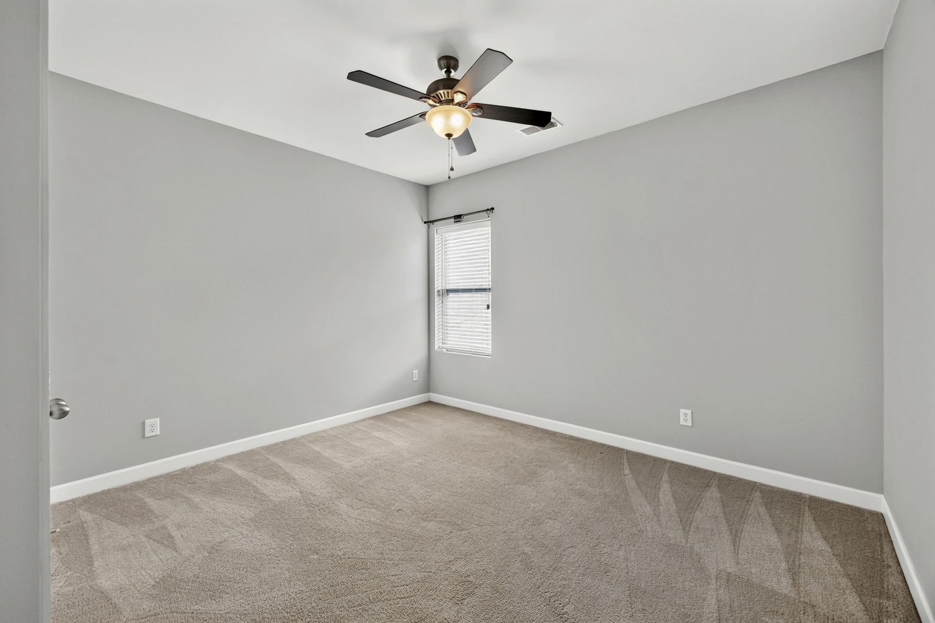 1015 Turtle Dove Lane Photo 31