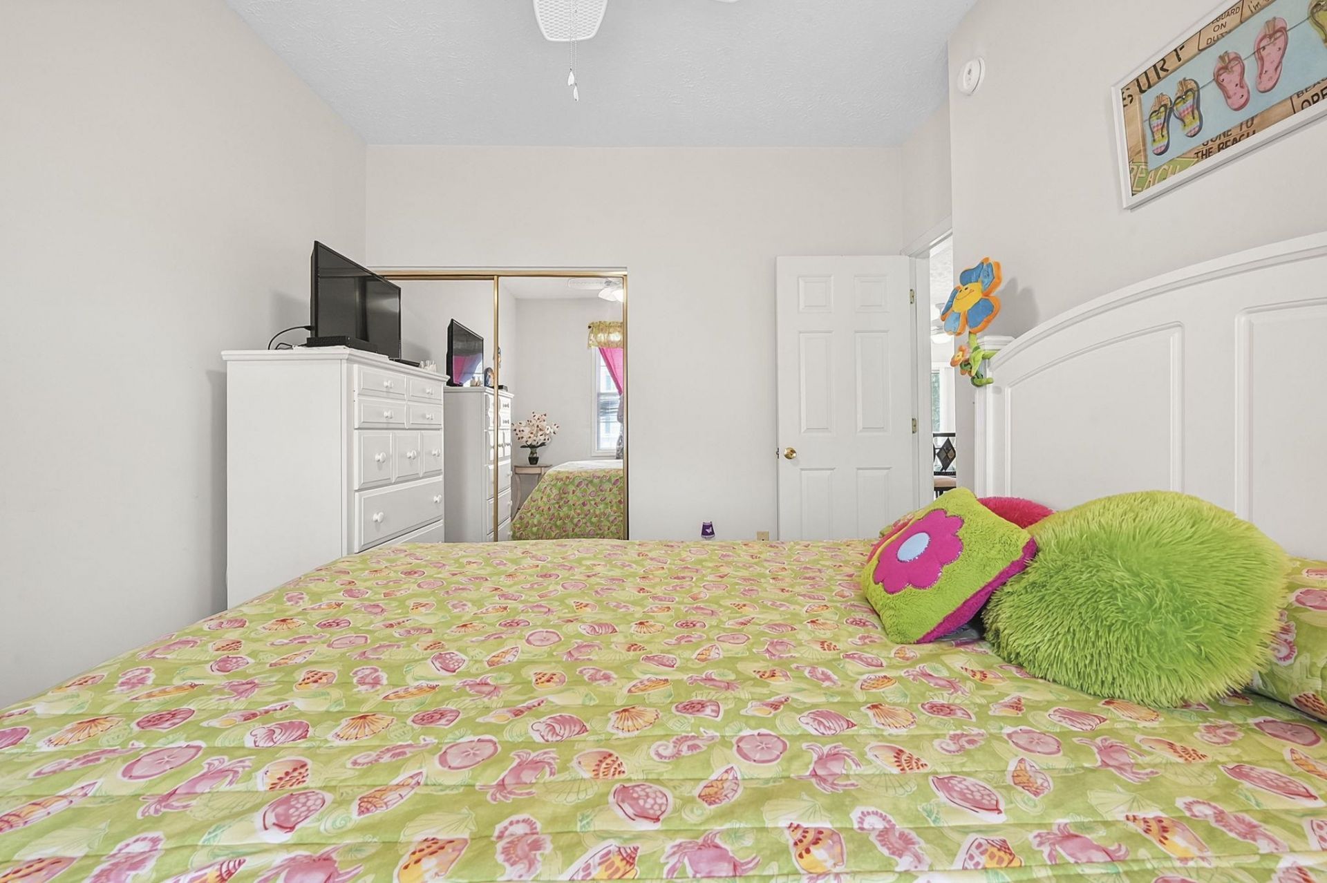 901 West Port Dr.  Photo 14