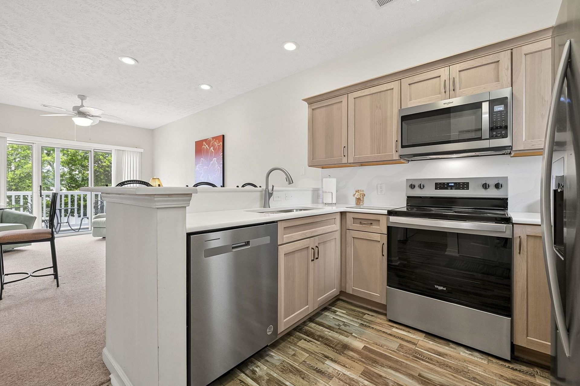 901 West Port Dr.  Photo 9