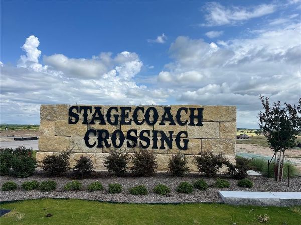 135 Singleton Way , Bridgeport, TX 76426