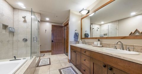 8001 Northstar Drive, Unit #212, Truckee, CA 96161 Photo