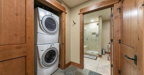 8001 Northstar Drive, Unit #212, Truckee, CA 96161 Photo