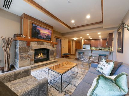 8001 Northstar Drive, Unit #212, Truckee, CA 96161 Photo