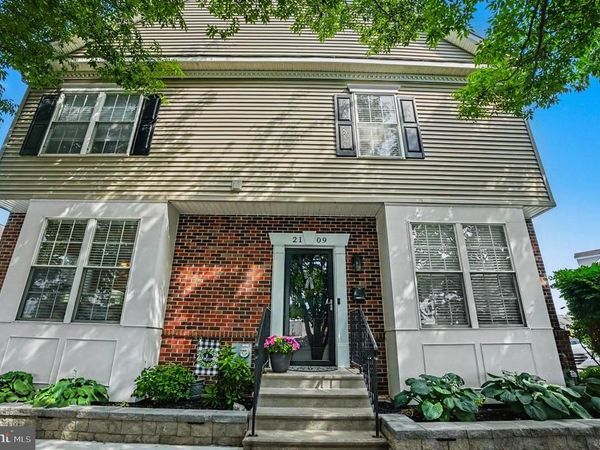 2109 TREVI COURT, PHILADELPHIA, PA 19145