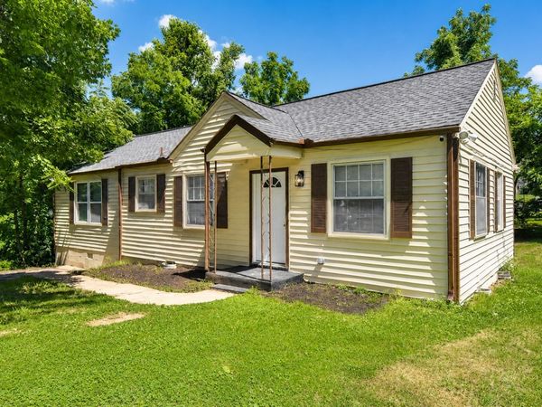 1232 Coarsey Dr, Nashville, TN 37217