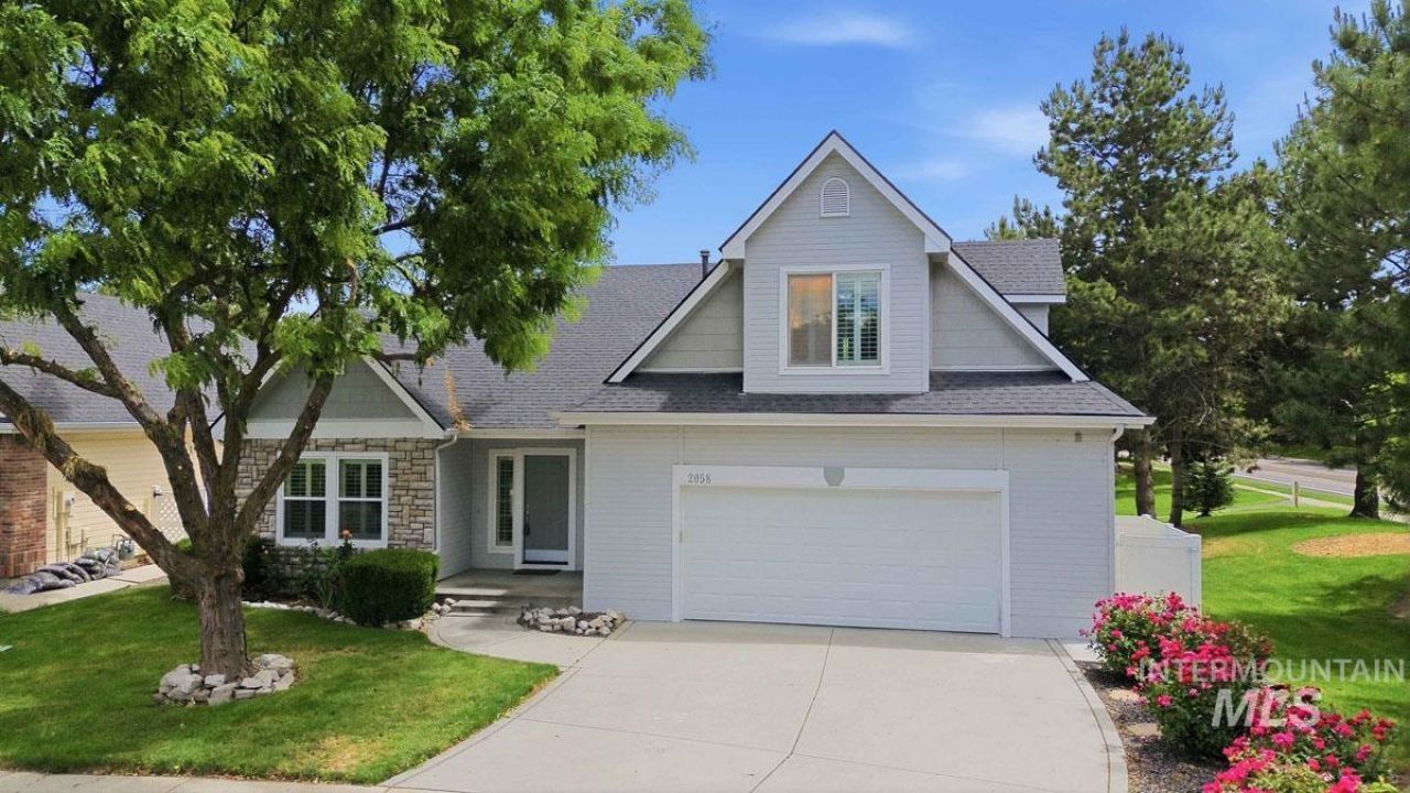 2058 E Stonybrook Ct. primary photo