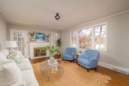 2724 Gervais Street  photo 4