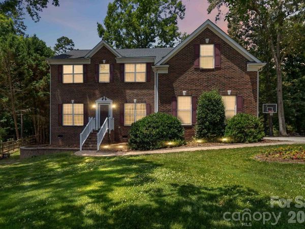 10606 Augustine Hill Lane, Charlotte, NC 28227