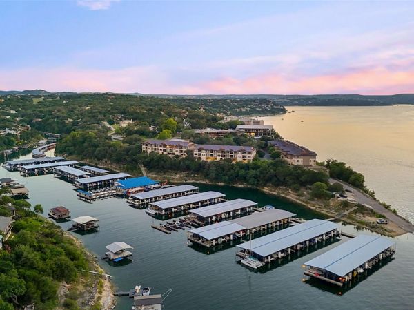 423 Marina Village CV, Unit 423, Austin, TX 78734