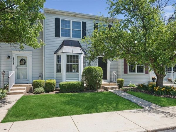 1573 Delaware Court , Geneva, IL 60134
