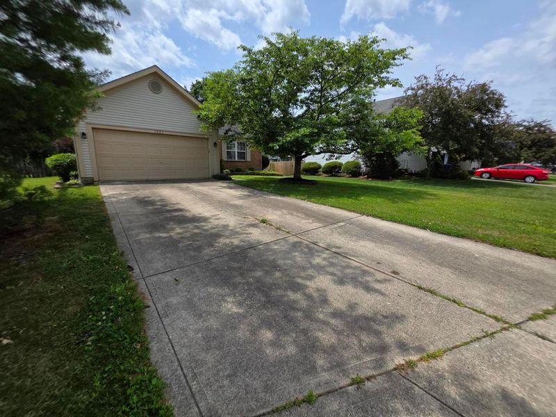 7253 Fablegate Court , Reynoldsburg, OH 43068 Photo 2
