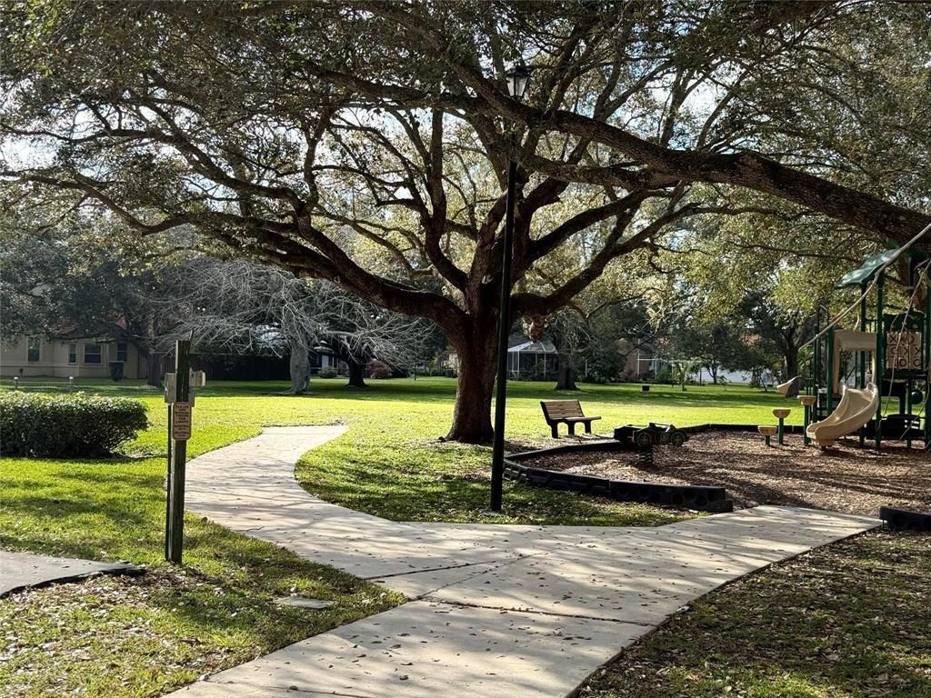 2927 Bogota Avenue, Hollywood, FL 33026 Photo
