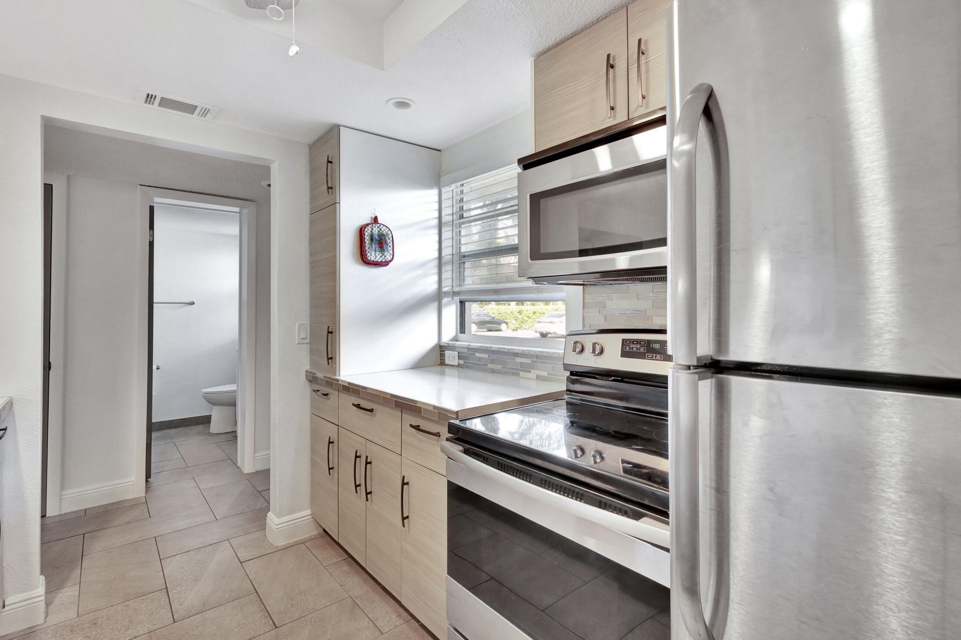 330 NE 26th Avenue, Unit 1080, Boynton Beach, FL 33435 Photo