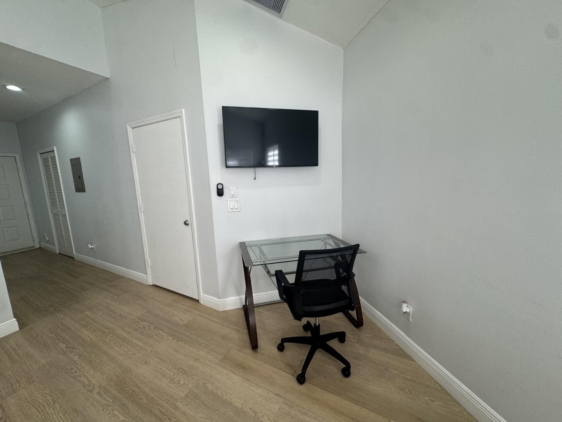 9828 Perfect Drive, Unit 46, Port Saint Lucie, FL 34986 Photo