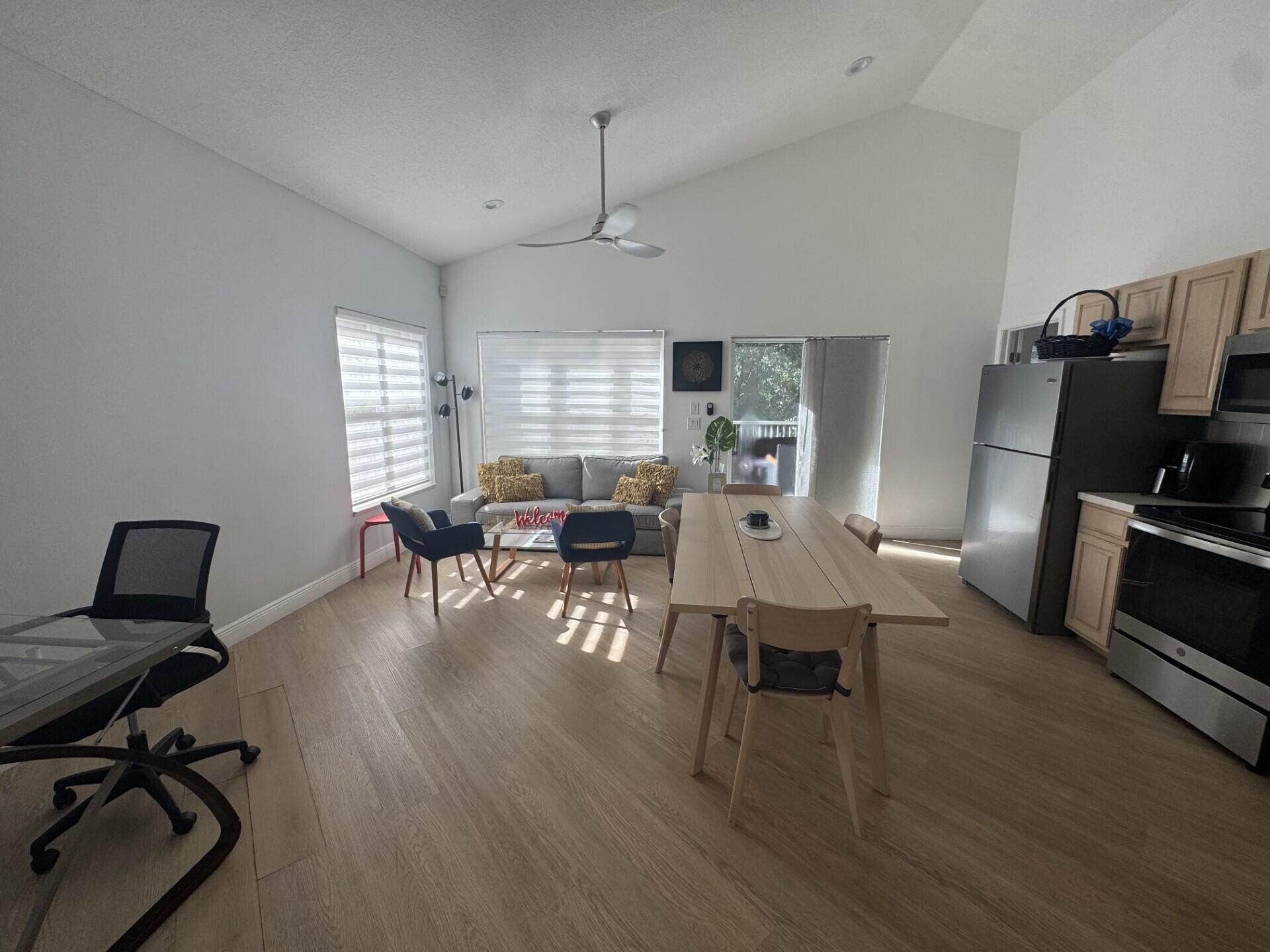 9828 Perfect Drive, Unit 46, Port Saint Lucie, FL 34986 Photo