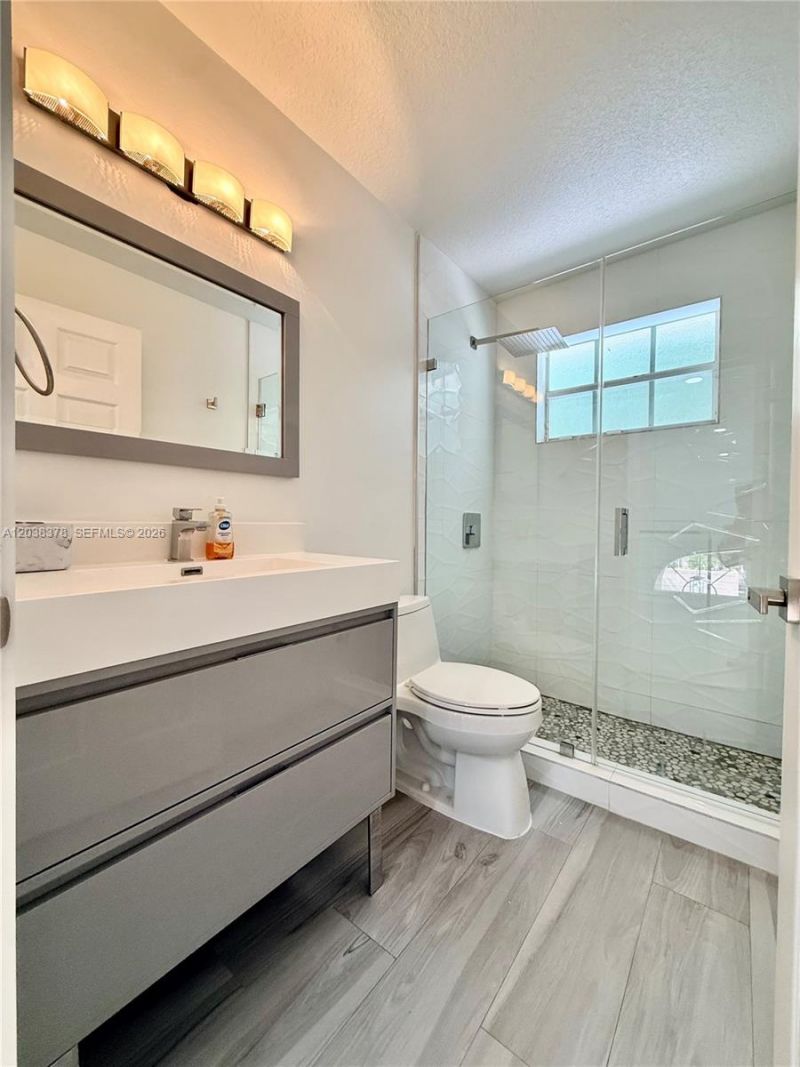 9425 NW 47th Ter , Doral, FL 33178 Photo