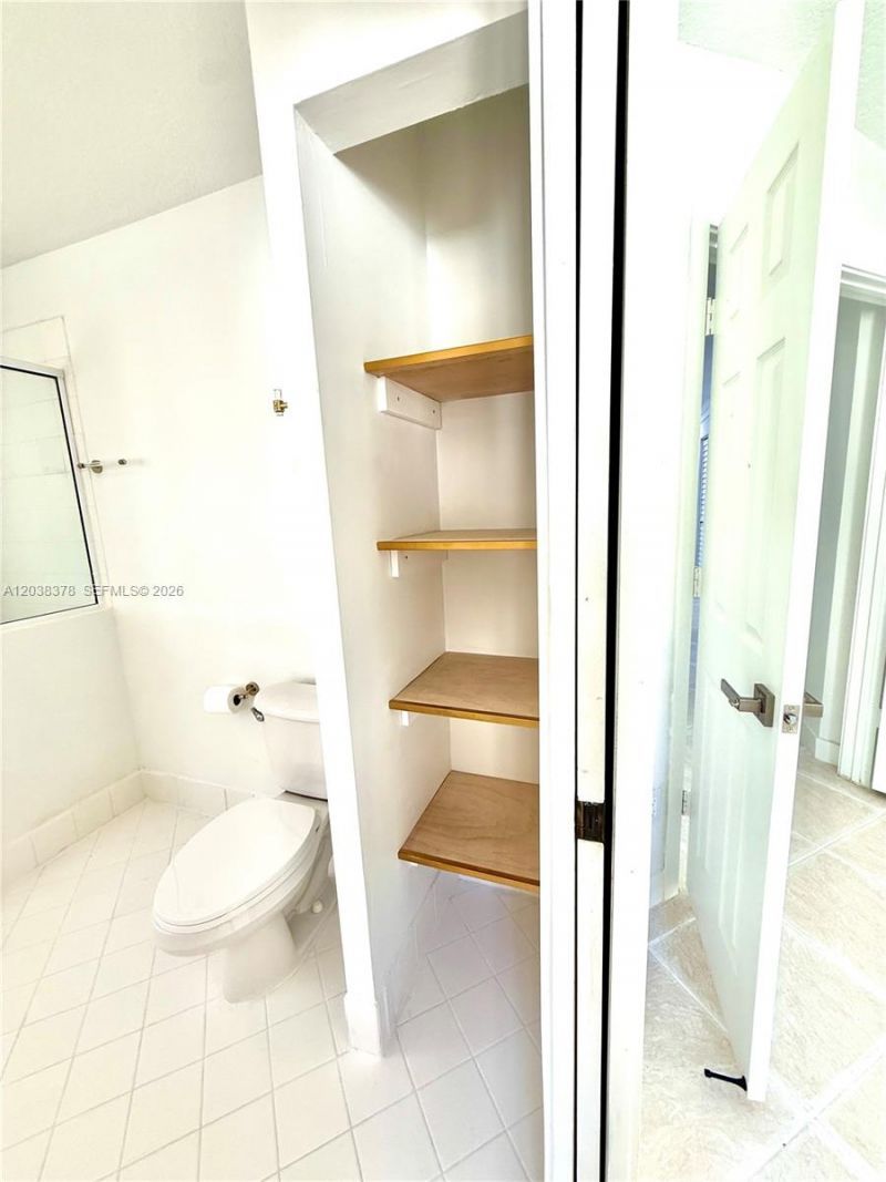 9425 NW 47th Ter , Doral, FL 33178 Photo