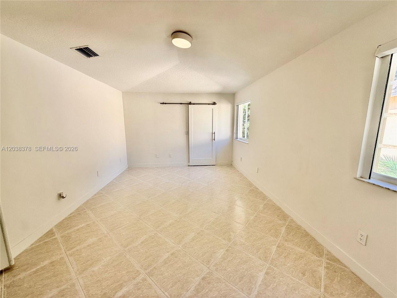 9425 NW 47th Ter , Doral, FL 33178 Photo
