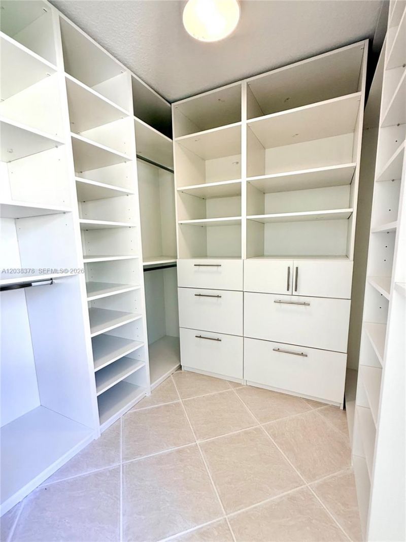9425 NW 47th Ter , Doral, FL 33178 Photo
