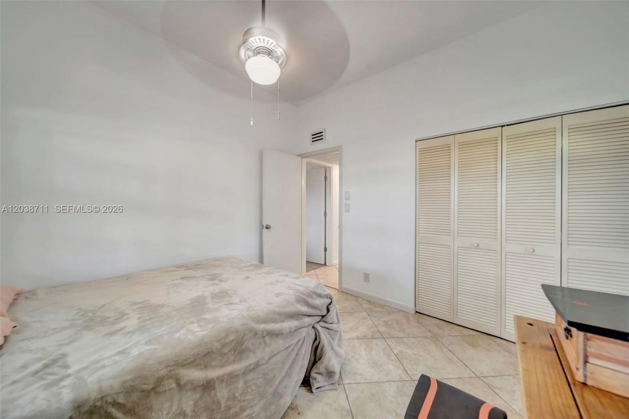 7447 W Sunrise Blvd , Unit 7447, Plantation, FL 33313 Photo