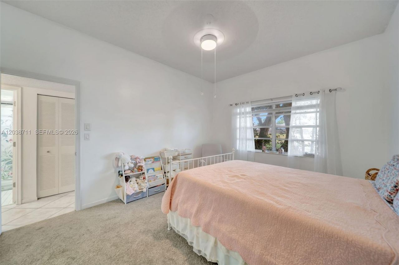 7447 W Sunrise Blvd , Unit 7447, Plantation, FL 33313 Photo
