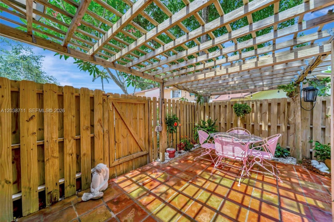 7447 W Sunrise Blvd , Unit 7447, Plantation, FL 33313 Photo