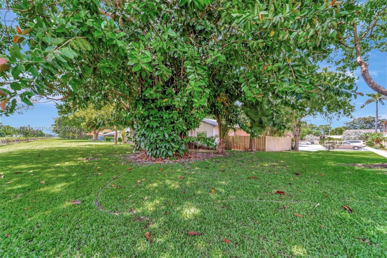 7447 W Sunrise Blvd , Unit 7447, Plantation, FL 33313 Photo