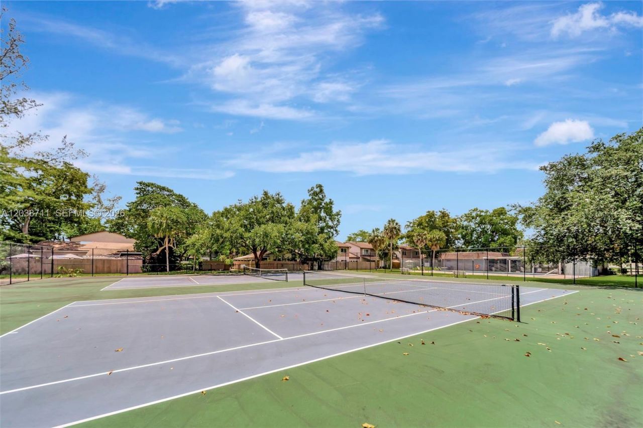 7447 W Sunrise Blvd , Unit 7447, Plantation, FL 33313 Photo