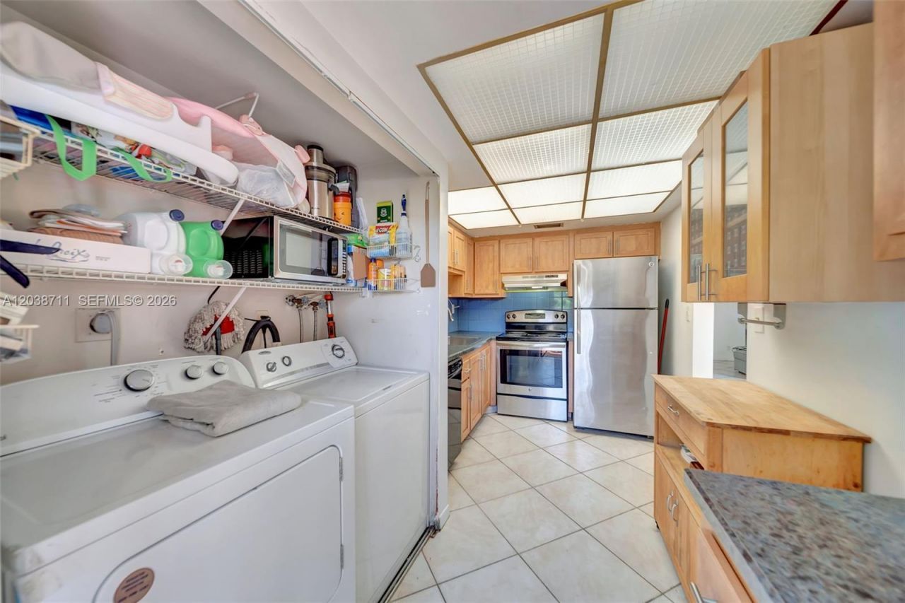 7447 W Sunrise Blvd , Unit 7447, Plantation, FL 33313 Photo