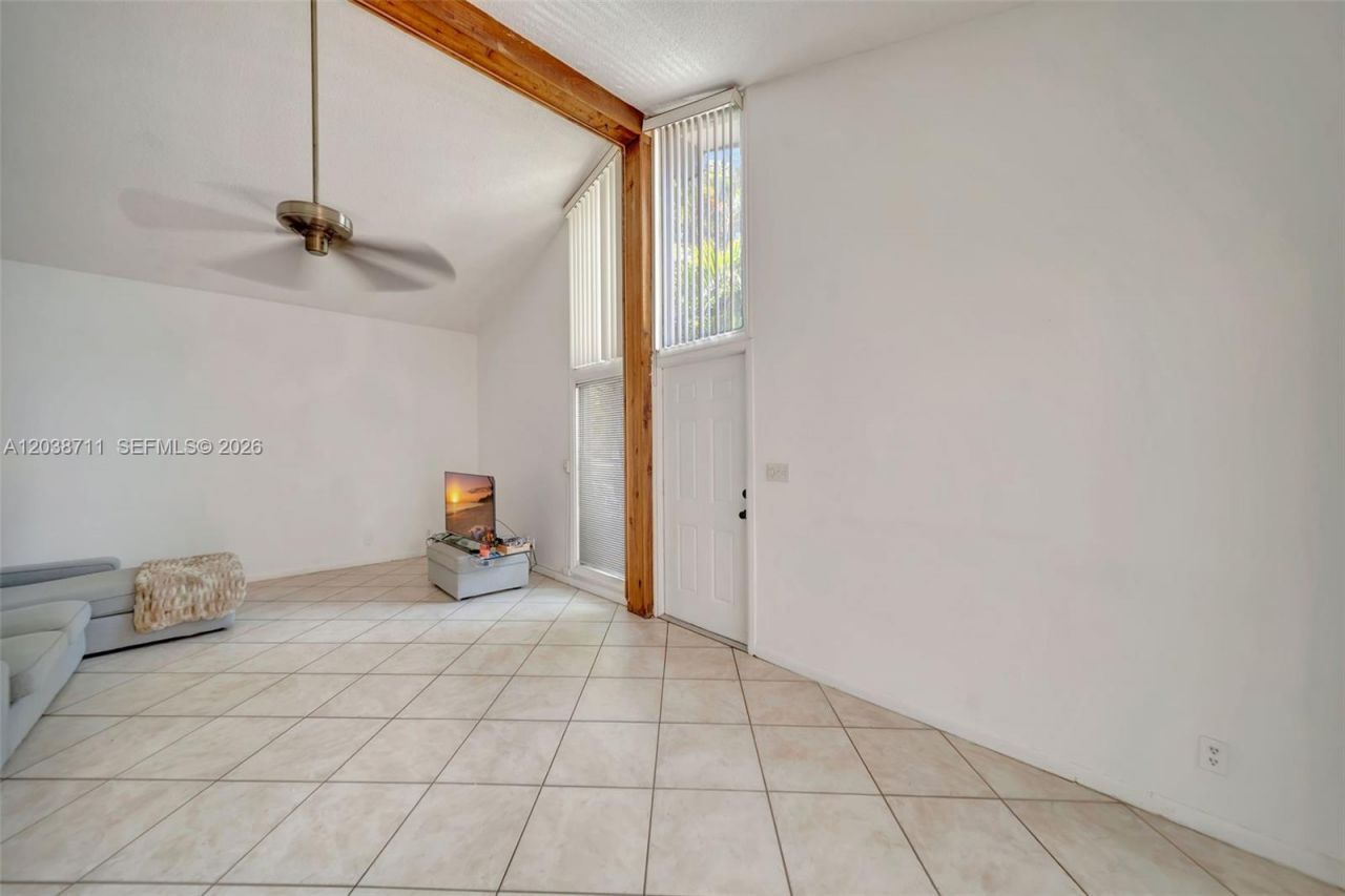 7447 W Sunrise Blvd , Unit 7447, Plantation, FL 33313 Photo