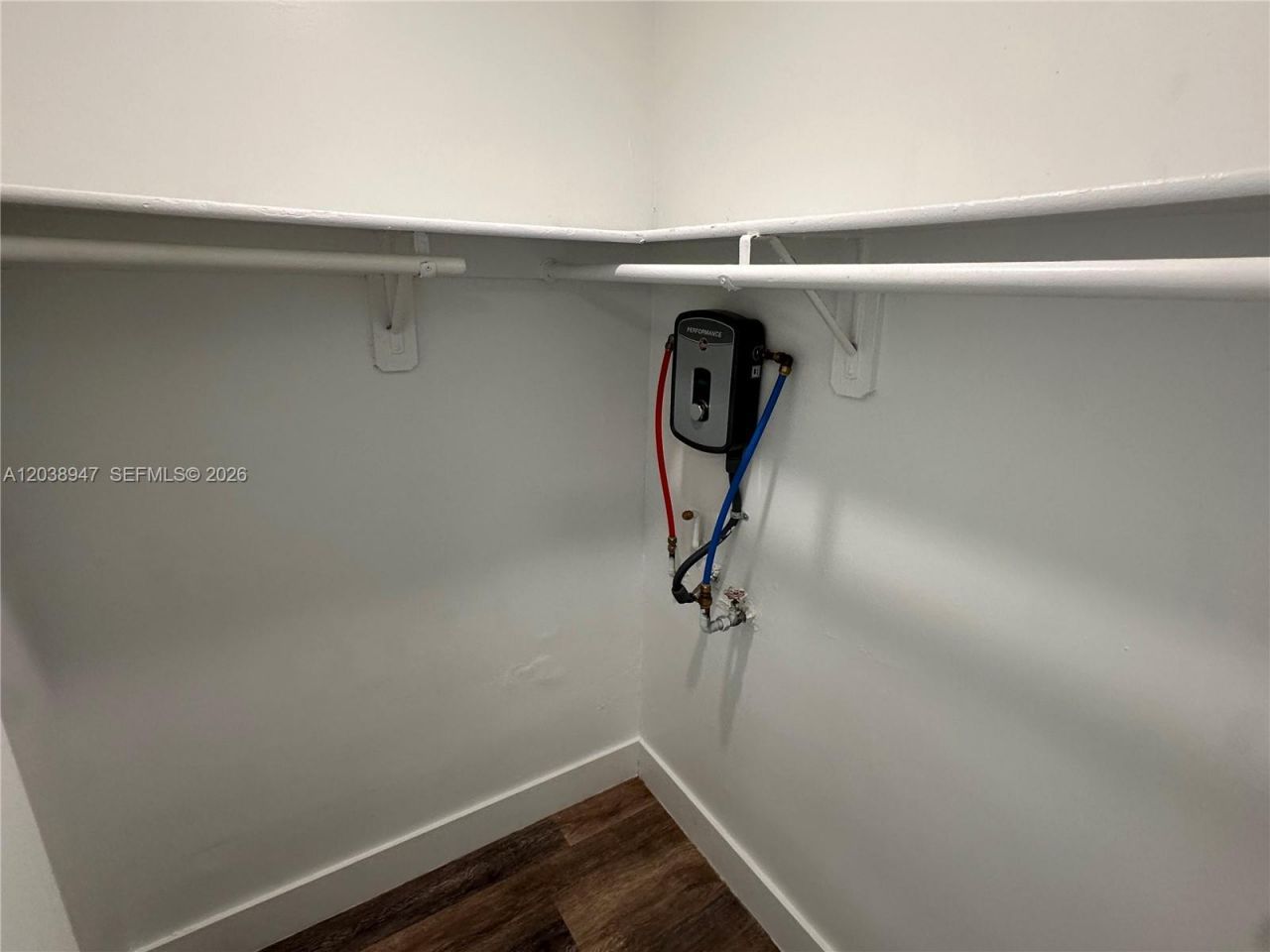 529 SW 4th St , Unit 104, Miami, FL 33130 Photo