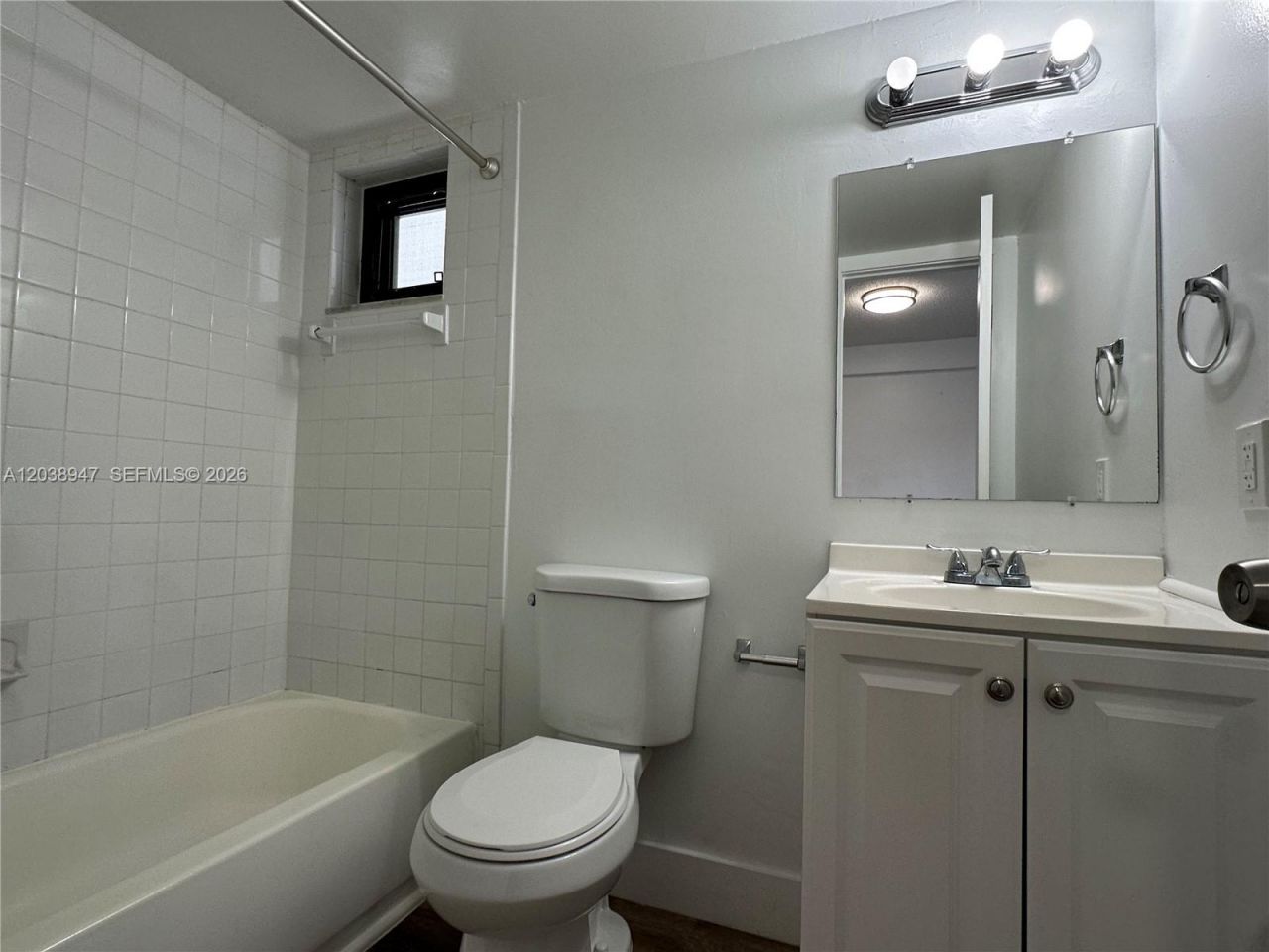 529 SW 4th St , Unit 104, Miami, FL 33130 Photo